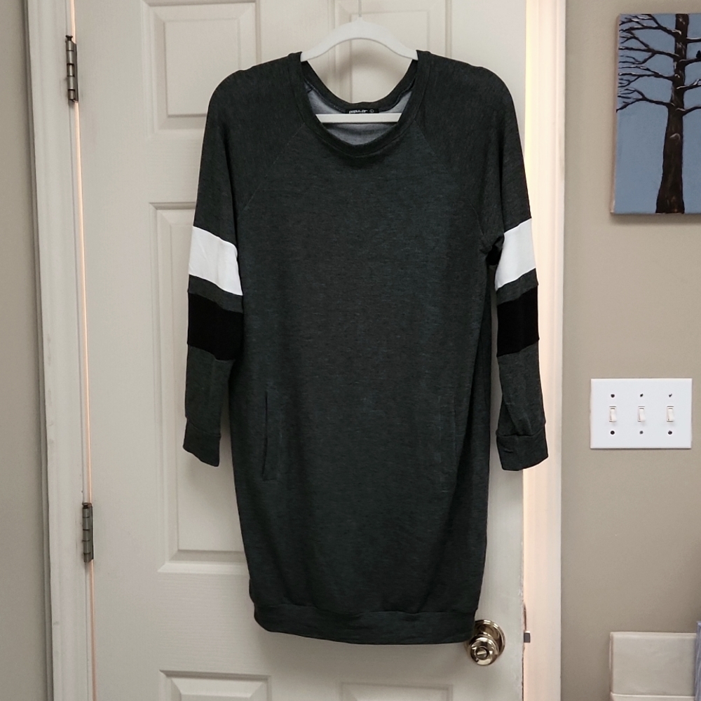 Popular Basics Retro Vintage 90s Sweatshirt Dress Pockets Black Charcoal White